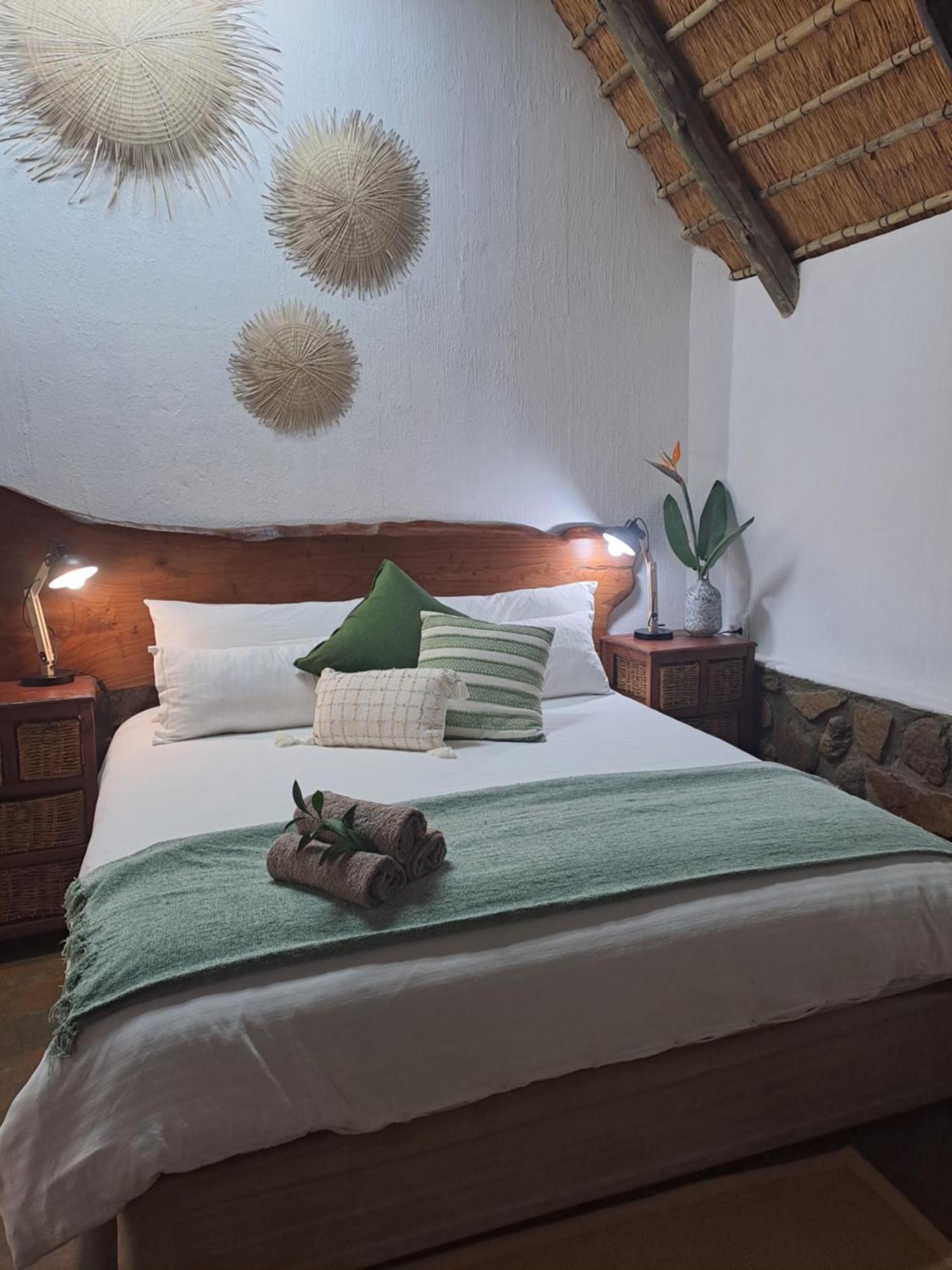 Little Bush Lodge Hoedspruit Extérieur photo