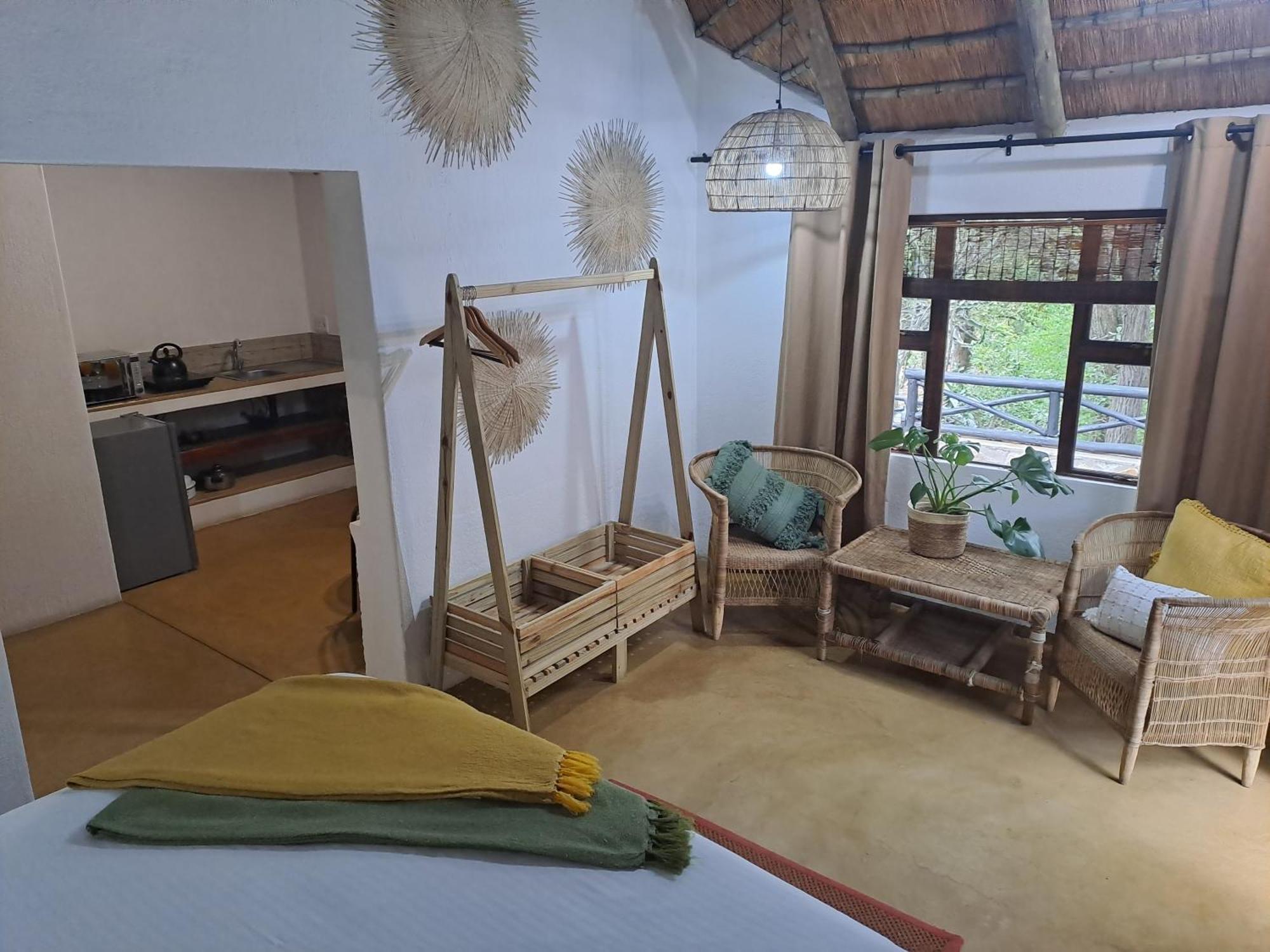 Little Bush Lodge Hoedspruit Extérieur photo
